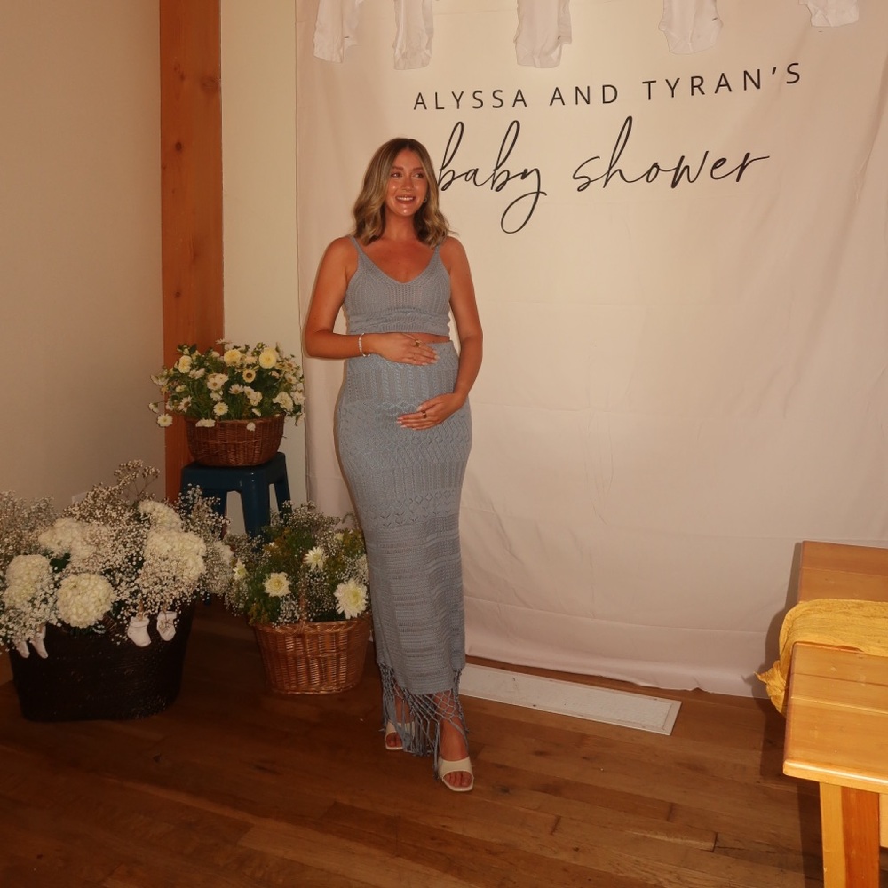 House of Harlow 1960 x revolve Sandra skirt and Quinn top